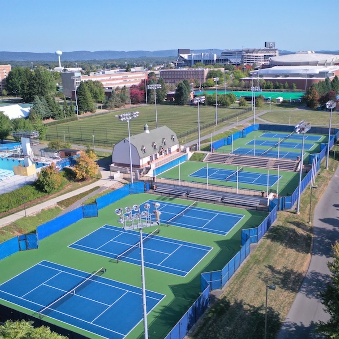 Lake Naomi Community Center